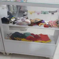 ویترین مغازه در حد نو