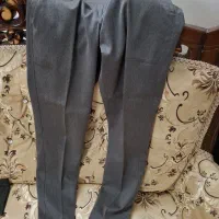 دو عدد شلوار فقط یکبار پوشیده شده