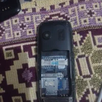 z8 .|موبایل|تبریز, |دیوار