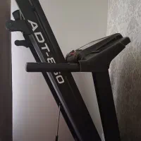 تردمیل در حد نو خانگی