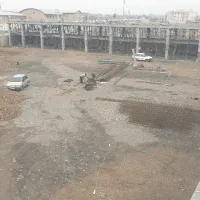 نگهبان شیفت شب کارگاه ساختمانی بازنشسته