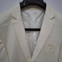 کت تک اسپرت|لباس|ری, سرتخت|دیوار