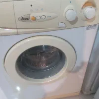 لباستشویی آبسال5کیلوای|ماشین لباسشویی و خشک‌کن لباس|پرند, فاز ۶|دیوار