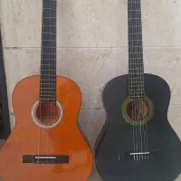 گیتار بارسلونا و مایا