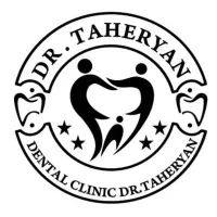 استخدام مدیر کلینیک