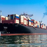 استخدام کشتیرانی