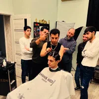 آموزشگاه آرایشگری فنی و حرفه ای|خدمات آرایشگری و زیبایی|رشت, سعدی (تختی)|دیوار