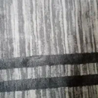 کناره. فرش  سالم و تمیز  کمتر از یکساله خریدیم