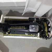 چرخ خیاطی به همراه میز|چرخ خیاطی و ریسندگی|تربتحیدریه, منظر|دیوار