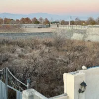 زمین-چهار-دیواری-باغ-انگوری-در-منجیل-آباد-شهریار