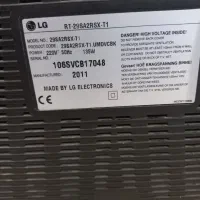 تلویزیون ال جی بیست و چهار اینچ همراه میز|تلویزیون و پروژکتور|بیرجند, |دیوار