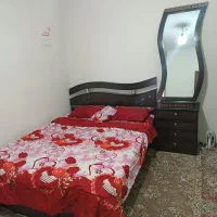 سرویس تخت دو نفره یا دراور و آینه قدی