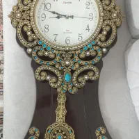 ساعت دیواری تمیز وبدون خط خش  ۶۰۰