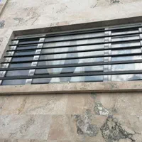 ح فاظ حفاظ پنجره و بالکن و دور استخر... پله استخر