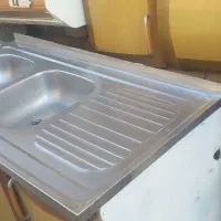 کابینت فلزی در حد در رزن|آب‌چکان و نظم‌دهنده ظروف|همدان, |دیوار