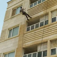 کار در ارتفاع،شست شو،عایق بندی،،|خدمات پیشه و مهارت|شیراز, دکتر حسابی|دیوار