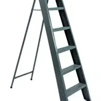 نردبان فلزی