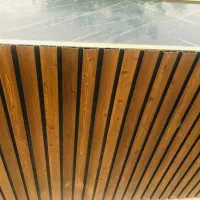 ویترین  سه طبقه تزیین شده با ترمووال