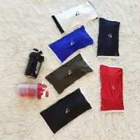 نیم تنه دکلته جیم شارک