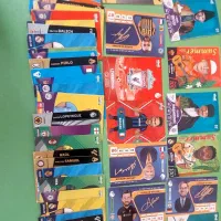 تقریبا ۵۰ عدد کیمدی کارت همراه ۹ تا اکشن فیگور