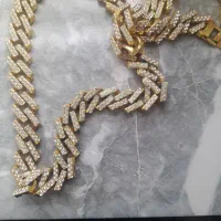 زنجیر  گردن  معاوضه   با هیمن زنجیر رنگ نقره  ای