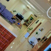 دیباجی تسلیمی ۱۳۰ متر 2 خ هردومستر ط 5 با2پارکینگ