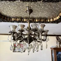 لوستر ده شاخه|لوستر و چراغ آویز|اصفهان, شیخ اشراق|دیوار