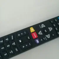 تلویزیون بلر 21 اینچ با دستگاه دیجیتال و میزش