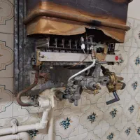 تعمیر آبگرمکن،پکیج دیواری،بخاری،اجاق گاز|خدمات پیشه و مهارت|رشت, آب و برق|دیوار