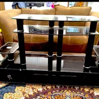 میز تلویزیون شیشه ای