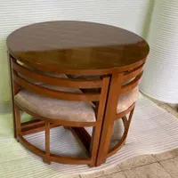 میز نهار خوری گرد