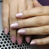 کاشت ناخن|خدمات آرایشگری و زیبایی|خرم‌آباد, |دیوار