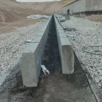 جدول گذاری و سنگ فرش