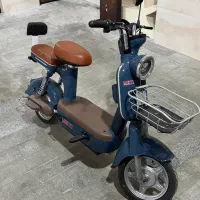 موتور سیکلت برقی دو‌ نفره ( اسکوتر برقی ) MEYI