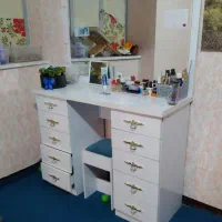 میزآرایشی ام دی اف