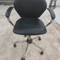صندلی چرخ دار
