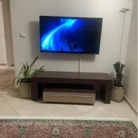 میز تلویزیون ام دی اف تمیز کرم قهوه ای بفروش میرسد