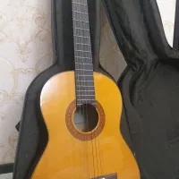 گیتار یاماها c70 همراه با کیف چرم. ساز دف|گیتار، بیس، امپلیفایر|تنکابن, |دیوار