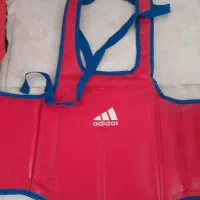 لوازم ورزش تکواندو هوگو کلاه  دستکش روپایی|تجهیزات ورزشی|تهران, یافت آباد جنوبی|دیوار