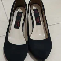 کفش پاشنه بلند|کیف، کفش، کمربند|قم, لسانی|دیوار