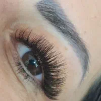 اکستنشن مژه و لیفت مژه ابرو