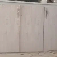 کابینت فلزی سه در