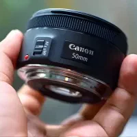 دوربین 800D کنون، با 2 لنز، 3 کیت نور و پرده فون|دوربین عکاسی و فیلم‌برداری|آمل, |دیوار