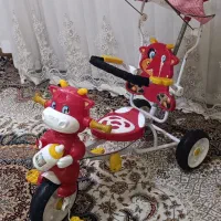 سه چرخه ،،تاب بچگانه|اسباب‌بازی بچه|الیگودرز, |دیوار