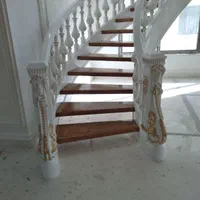 پله دوبلکس چوبی پله گرد پله خم نرده نجاری|خدمات پیشه و مهارت|سنندج, |دیوار