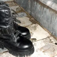 پوتین|کیف، کفش، کمربند|قم, زنبیل آباد|دیوار