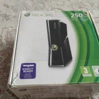 بهمراه کینکت و 85 سی دی بازیXBOX 360|کنسول، بازی ویدئویی و آنلاین|قزوین, |دیوار