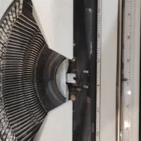 ماشین تایپ عتیقه|کلکسیون اشیاء عتیقه|شاهین‌شهر, فدک|دیوار