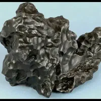 کارشناسی و خرید فروش سنگ های قیمتی و جواهرات
