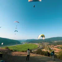 آموزش پاراگلایدر و پرواز تفریحی۲نفره همراه باخلبان|خدمات آموزشی|تهران, شهرک علم و فناوری|دیوار